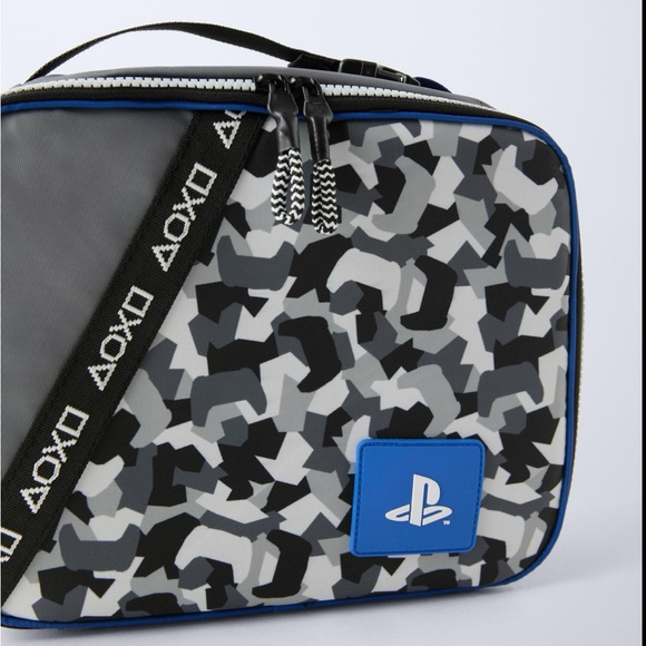 PLAYSTATION BAG BUNDLE - Picture 7 of 12
